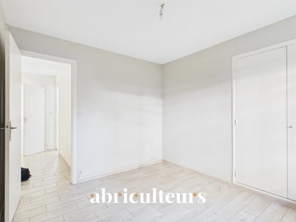 Agréable 2 pièces de 42 m² en rez-de-jardin avec terrasse et cave Le Cannet