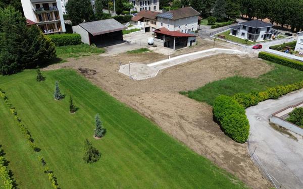 Terrain à vendre    Voiron