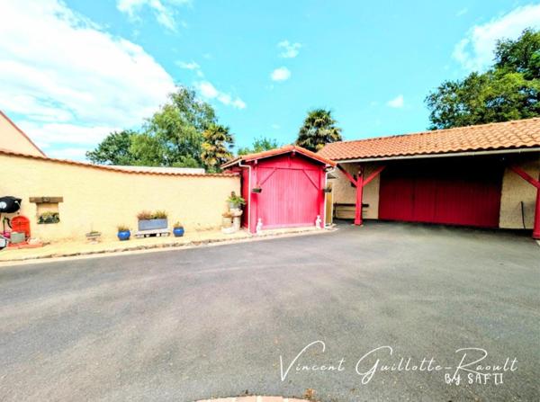 Maison190 m², 7 pièces, 4 chambres, piscine, garage 55m²