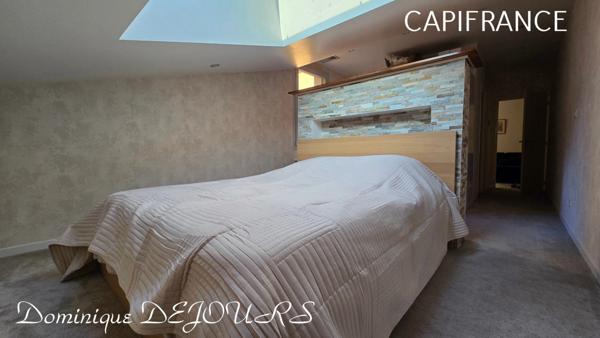 En Ardèche, dans la magnifique Vallée de l'Eyrieux et à 25 minutes de Valence et de l'autoroute A7, grande maison de 248 m² - belles prestations - Terrains plat - Bois - Source - Arrêt bus pr Valence