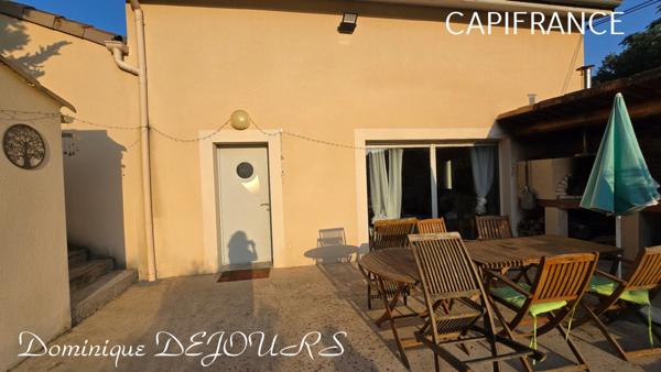 En Ardèche, dans la magnifique Vallée de l'Eyrieux et à 25 minutes de Valence et de l'autoroute A7, grande maison de 248 m² - belles prestations - Terrains plat - Bois - Source - Arrêt bus pr Valence