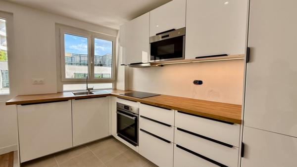 Appartement Boulogne Billancourt 3 pièce(s) 54.60 m2