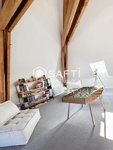 Demeure bourgeoise avec maison d’amis et piscine