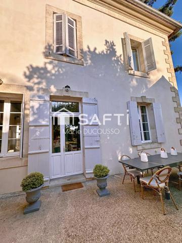 Demeure bourgeoise avec maison d’amis et piscine