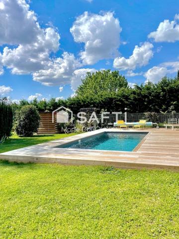 Demeure bourgeoise avec maison d’amis et piscine