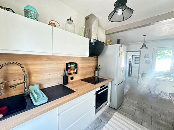 Charmante maison F5 dans petite ville au calme