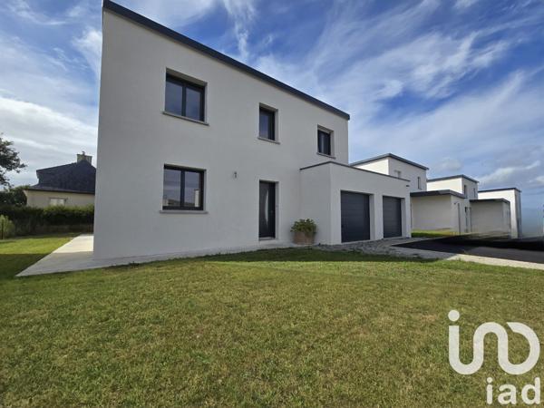 House for sale 6 rooms 123 m² Saint-Renan