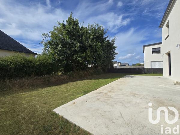 House for sale 6 rooms 123 m² Saint-Renan