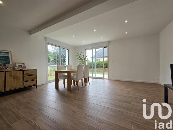 House for sale 6 rooms 123 m² Saint-Renan