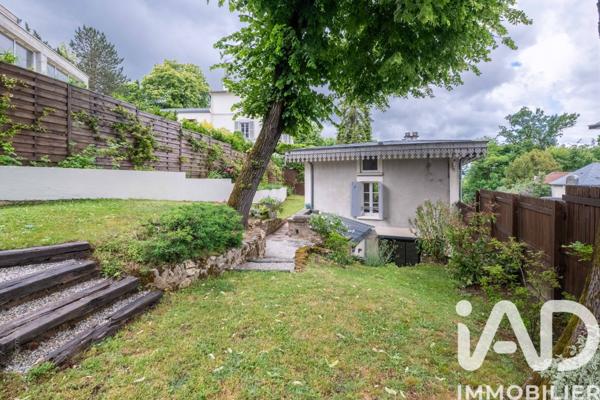 Maison à vendre 5 pièces 123 m² La Celle-Saint-Cloud