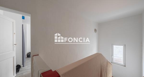 À vendre Immeuble 200 m² - Bordeaux 33800