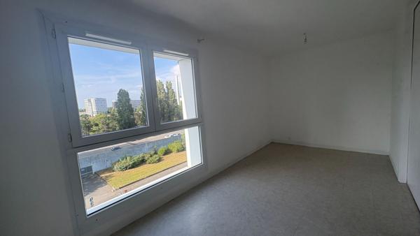 Appartement Nantes 2 pièce(s) 55 m2 - libre d'occupant