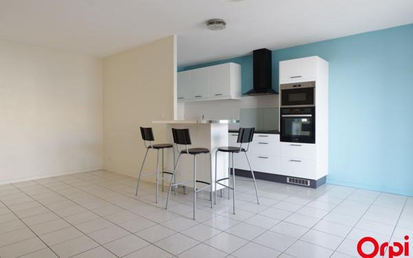 Appartement à louer    3 pièces •  Vénissieux