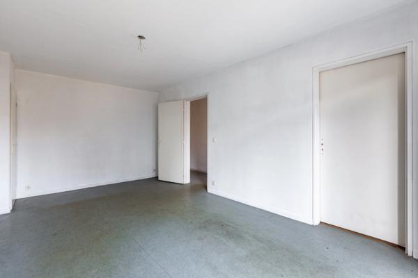 SAINT-DENIS (93200) - APPARTEMENT 3 PIECES - TRES LUMINEUX - BALCON - PARKING