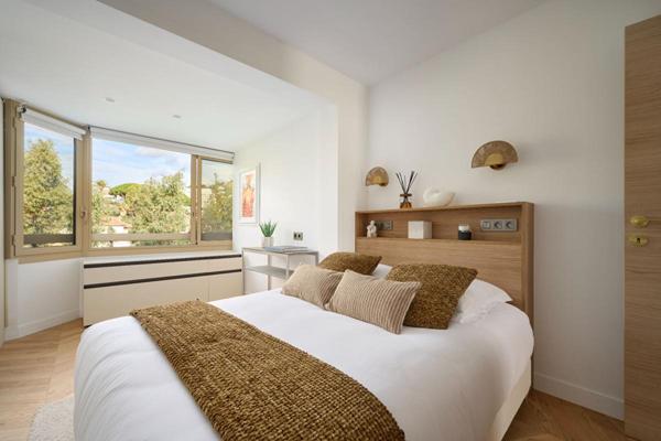 Palm Beach  Élégance Contemporaine & Vue Mer Imprenable : Appartement de Prestige