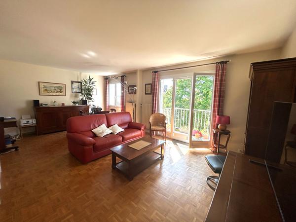 APPARTEMENT QUARTIER BLONDEAUX