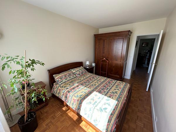 APPARTEMENT QUARTIER BLONDEAUX
