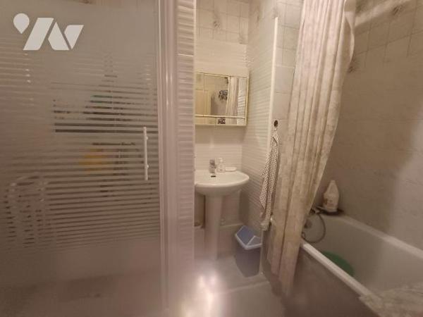 À vendre à Romorantin-Lanthenay (41)- Idéalement situé à proximité immédiate du centre-ville et...