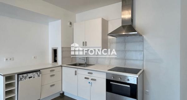 Location Appartement 2 pièces 46.6 m² - Massy 91300