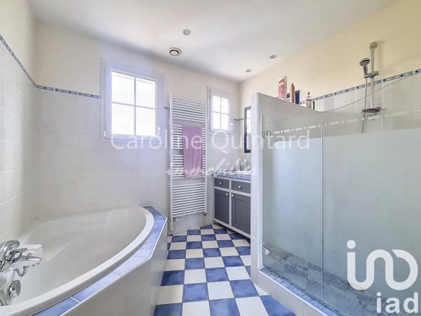 Maison à vendre 6 pièces 176 m² Cugnaux
