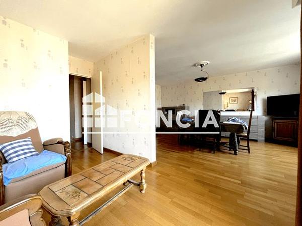 À vendre Appartement 3 pièces 71.1 m² - Dreux 28100