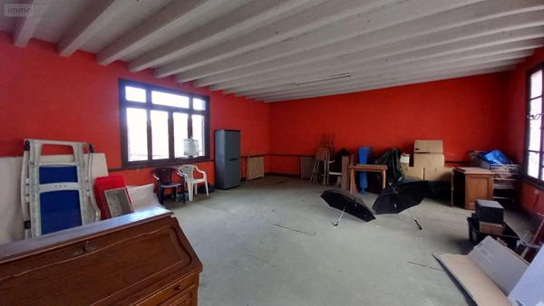 Immeuble à vendre à Neussargues en Pinatelle dans le Cantal (15170), ref : FG/2455