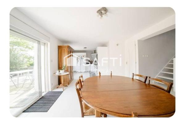 grande maison  familiale de 211 m2 avec appartement, 6 chambres