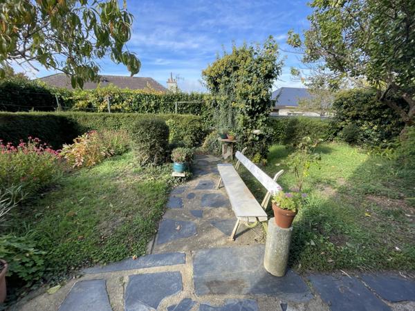 À vendre - Maison mitoyenne 1 côté, 5 pièces située à Tours (37100)