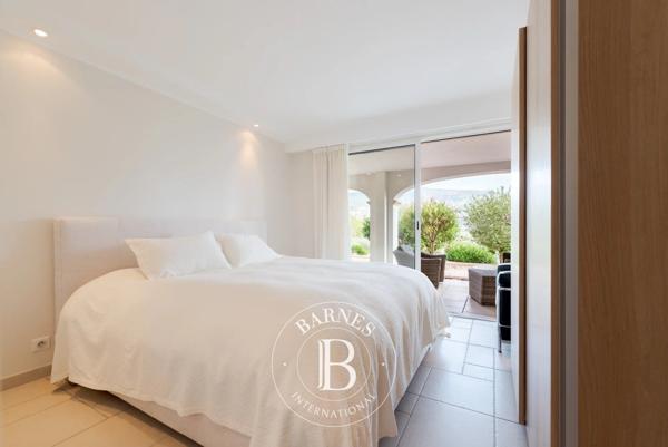 Peymeinade, Villa 4 Chambres -  301 m² à vendre