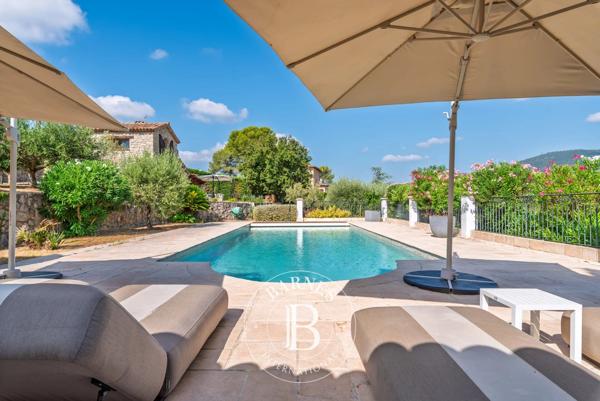 Peymeinade, Villa 4 Chambres -  301 m² à vendre