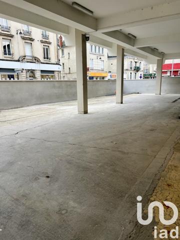 Maison 4 pièces de 265 m² à Bourges (18000)