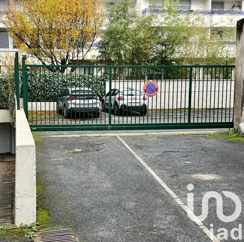 Maison 4 pièces de 265 m² à Bourges (18000)