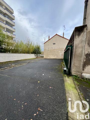 Maison 4 pièces de 265 m² à Bourges (18000)