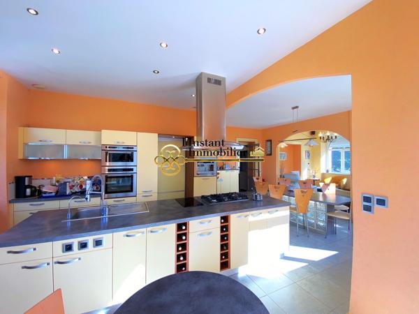 Maison Morlaix 8 pièce(s) 210 m2