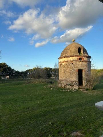 Corps de ferme équestre du XIXᵉ siècle