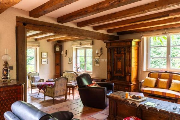 Vente                                                      Maison
                        
                     5 pièces                      214 m2                     à Marckolsheim
