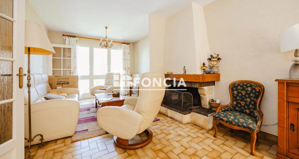 À vendre Maison 5 pièces 115.23 m² - Noyal-châtillon-sur-seiche 35230
