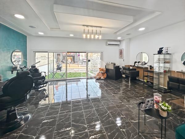 À VENDRE  Fonds de commerce Coiffure & Esthétique 13004 Marseille