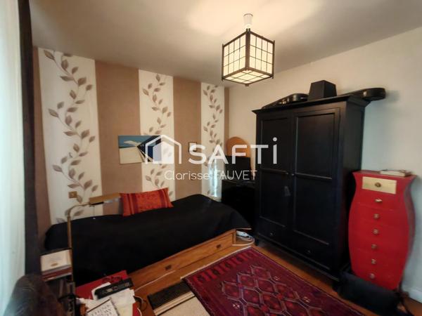 Maison des années 1970 fonctionnelle, 4 chambres