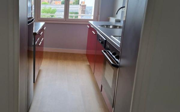 Appartement à vendre    2 pièces • 44 m2 Compiègne