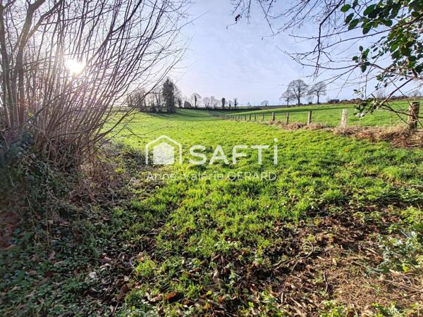 Ancien corps de ferme à rénover avec 2.7 hectares