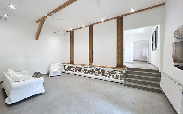 Maison à vendre    5 pièces • 181,54 m2 Clarafond-Arcine