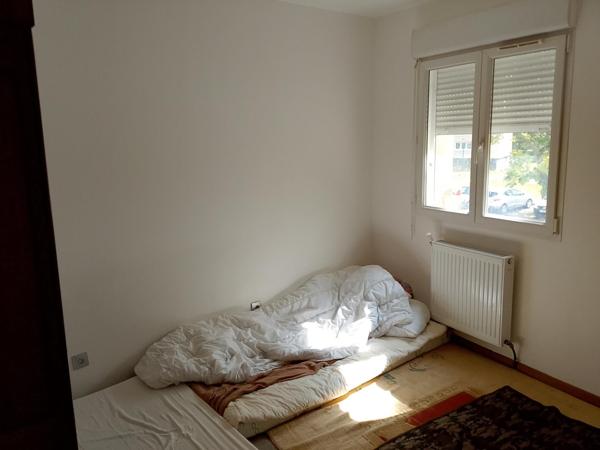Etablissement de restauration rapide avec appartement type F3