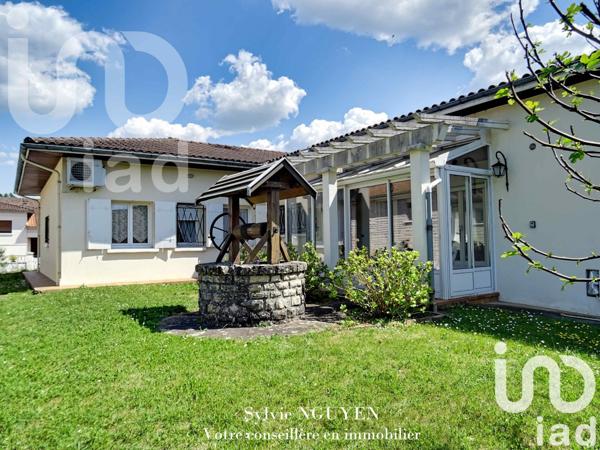 Maison 5 pièces de 166 m² à Angoulême (16000)