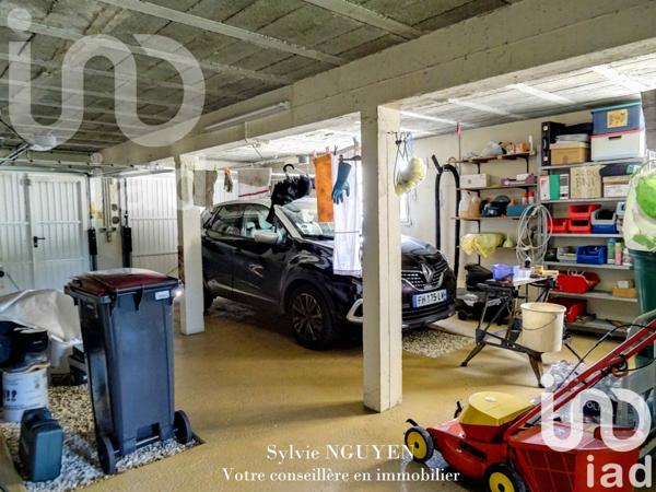 Maison 5 pièces de 166 m² à Angoulême (16000)