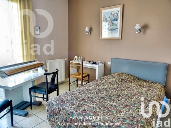 Maison 5 pièces de 166 m² à Angoulême (16000)