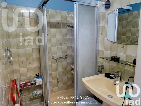 Maison 5 pièces de 166 m² à Angoulême (16000)