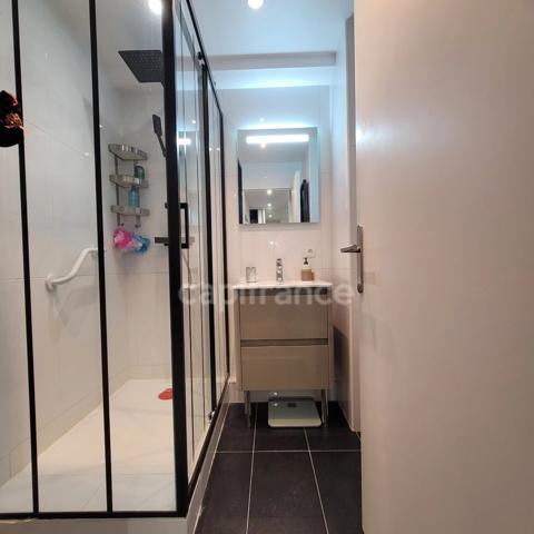Appartement à vendre 2 pièces PARIS 19EME ARRONDISSEMENT (75)