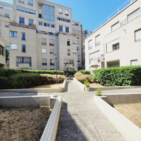 Appartement à vendre 2 pièces PARIS 19EME ARRONDISSEMENT (75)