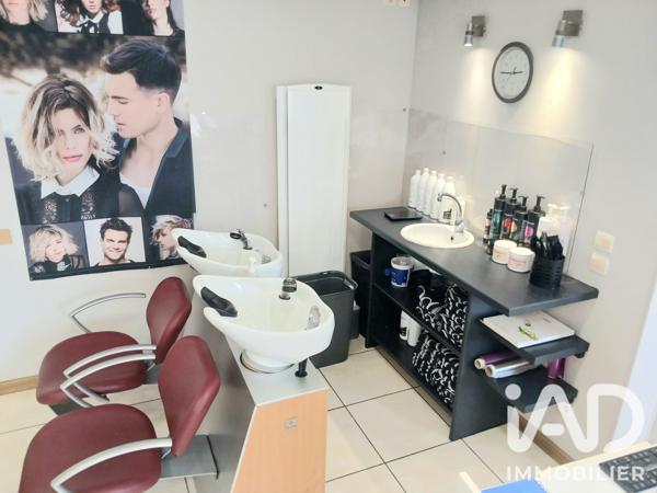Esthétique, Coiffure​ à vendre 45 m² Saint-Gilles